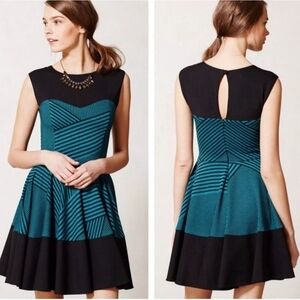 Anthropologie Eva Franco Swing Dress Size 0 Black Teal Fit & Flare Geometric